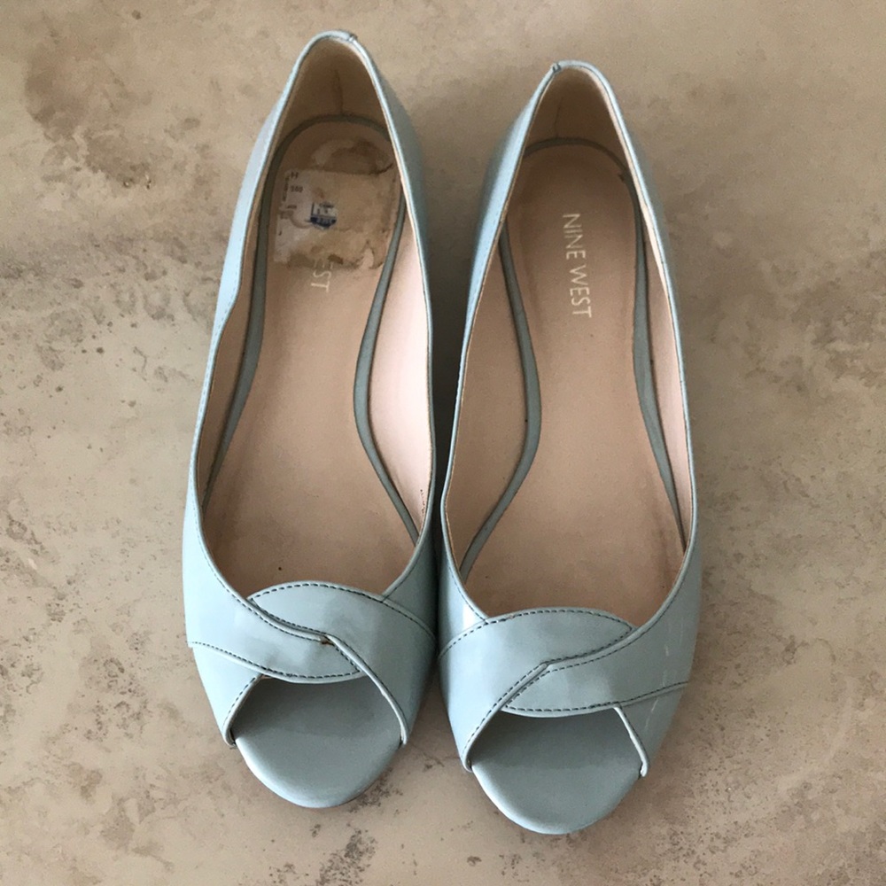 Nine west slip on sandals